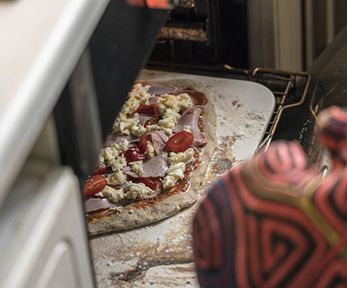 Pietra Refrattaria: cos'è e come usarla per la pizza