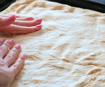 Stendere la pizza senza farla ritirare Stendere la pizza senza farla ritirare