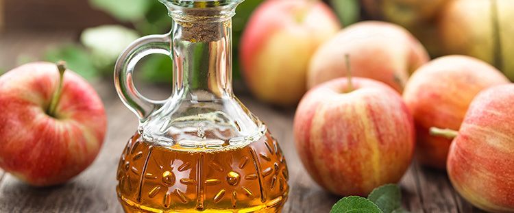 Come usare l'aceto di mele in cucina Come usare l'aceto di mele in cucina