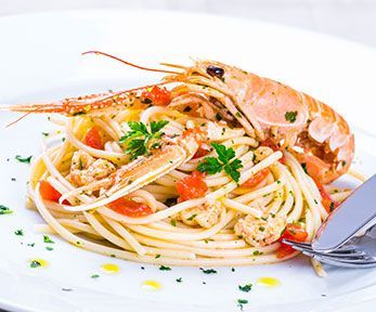 Come cucinare gli scampi con la pasta Come cucinare gli scampi con la pasta