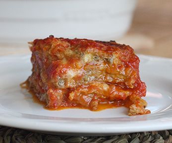 Come fare la parmigiana di melanzane Come fare la parmigiana di melanzane