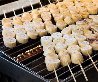 Come cucinare le banane alla griglia Come cucinare le banane alla griglia