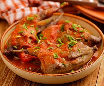 Come cucinare i piccioni in umido