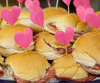 Come farcire i panini per una festa Come farcire i panini per una festa