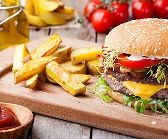 Come farcire i panini con hamburger Come farcire i panini con hamburger