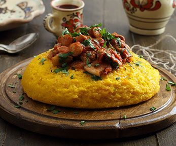Come fare il goulash con polenta Come fare il goulash con polenta