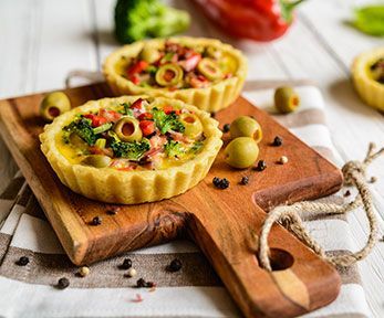 Le barchette di pasta frolla salate Le barchette di pasta frolla salate