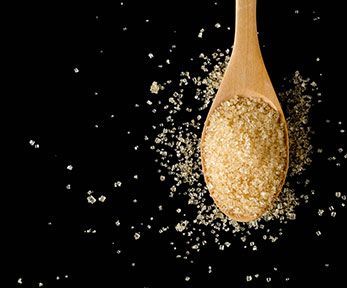 Come fare lo zucchero a velo di canna