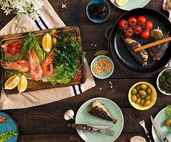 Come fare una grigliata di pesce alla piastra