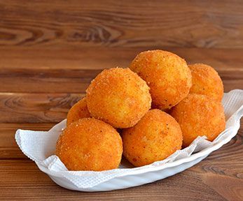 Come fare la panatura per gli arancini Come fare la panatura per gli arancini