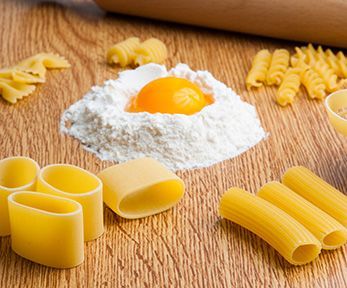 Come usare i tuorli avanzati per fare la pasta fresca Come usare i tuorli avanzati per fare la pasta fresca