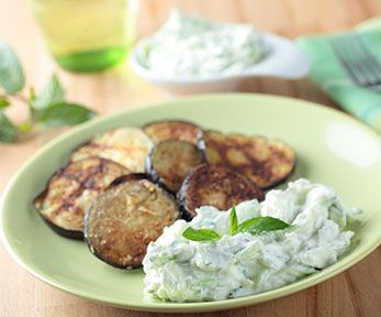 Come utilizzare lo yogurt greco nei secondi piatti