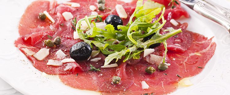 Carne salada come si mangia
