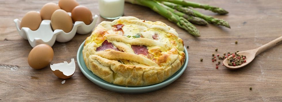 Torta salata di asparagi