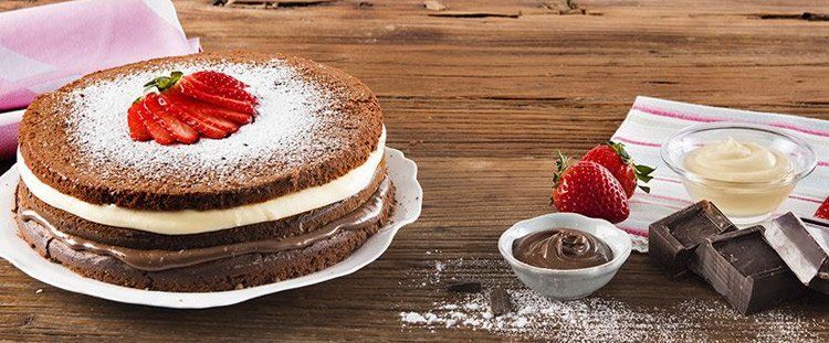 Come farcire una torta al cioccolato Come farcire una torta al cioccolato