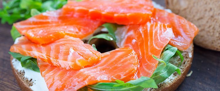 Come servire il salmone affumicato