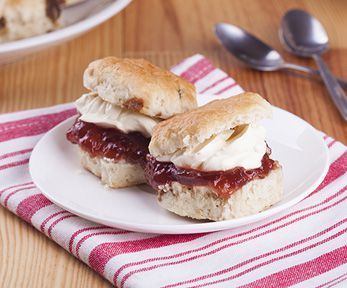 Dall&rsquo;Inghilterra arrivano gli scones