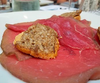 Carne salada: come condirla Carne salada: come condirla