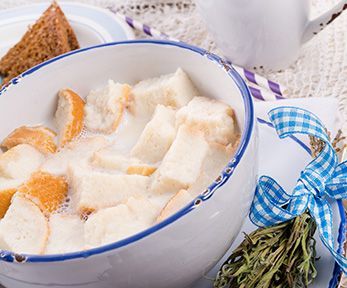 Come ammollare il pane nel latte Come ammollare il pane nel latte