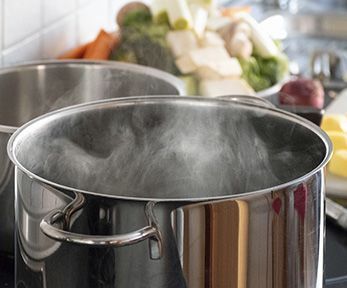 Come sostituire il sale nell'acqua della pasta