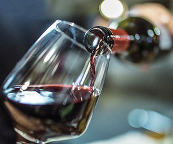 Come sostituire lo strutto con il vino