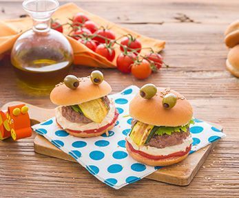 Come cucinare un ottimo hamburger: trucchi e consigli