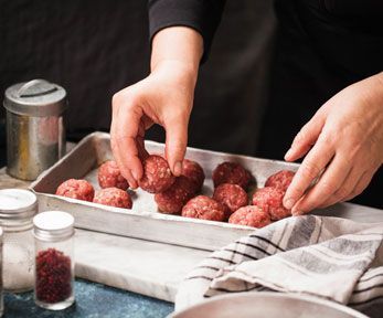 Come fare le polpette di carne macinata al forno