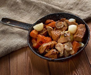 Come cucinare la selvaggina in umido Come cucinare la selvaggina in umido