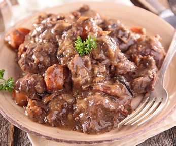 Come cucinare lo spezzatino di cinghiale Come cucinare lo spezzatino di cinghiale