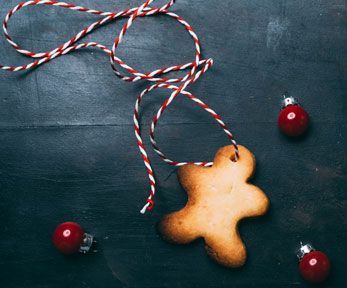 Come fare i biscotti per l'albero di Natale speziati Come fare i biscotti per l'albero di Natale speziati