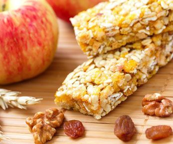 Come fare barrette di cereali e frutta disidratata