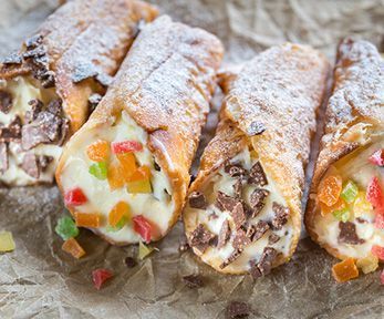 Come fare i cannoli siciliani al forno