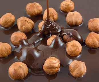 Come fare i cioccolatini con le nocciole Come fare i cioccolatini con le nocciole