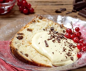 Come fare la crema al mascarpone per il panettone e per il pandoro Come fare la crema al mascarpone per il panettone e per il pandoro
