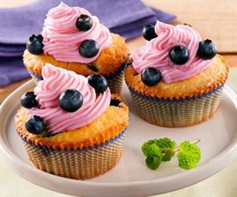 Dolci con crema al burro Dolci con crema al burro