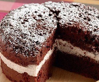 Come decorare una torta senza panna Come decorare una torta senza panna