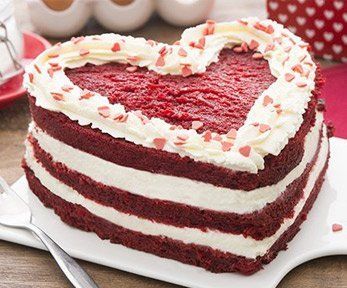 Come decorare una torta di San Valentino Come decorare una torta di San Valentino