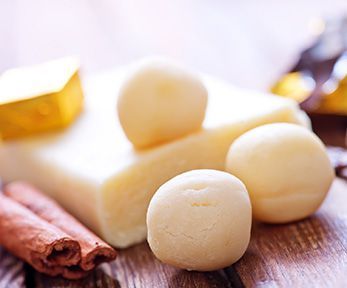 Come fare dolcetti di pasta di mandorle Come fare dolcetti di pasta di mandorle