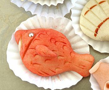 Come fare il pesce di pasta di mandorle Come fare il pesce di pasta di mandorle