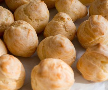 Come fare i profiteroles in casa Come fare i profiteroles in casa