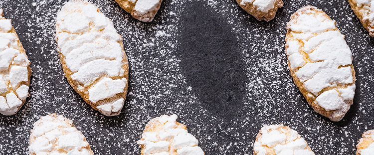Come fare i ricciarelli Come fare i ricciarelli