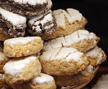 Come fare i ricciarelli di Siena Come fare i ricciarelli di Siena