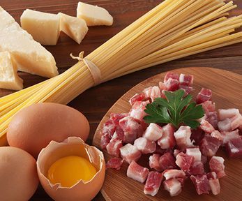 Come si prepara la carbonara per due persone Come si prepara la carbonara per due persone
