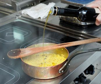 Come si cucina la fregola sarda con salsiccia Come si cucina la fregola sarda con salsiccia