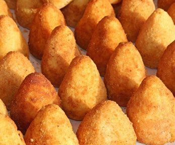 Come fare gli arancini con 'nduja calabrese Come fare gli arancini con 'nduja calabrese