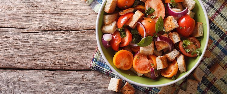 Come fare la panzanella Come fare la panzanella