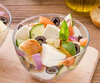 Come si fa la panzanella Come si fa la panzanella