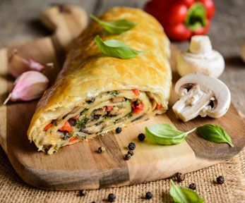 Come farcire un rotolo di pasta sfoglia Come farcire un rotolo di pasta sfoglia