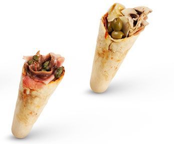 La pizza arrotolata a cono La pizza arrotolata a cono