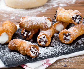 Come fare il ripieno per cannoli siciliani Come fare il ripieno per cannoli siciliani